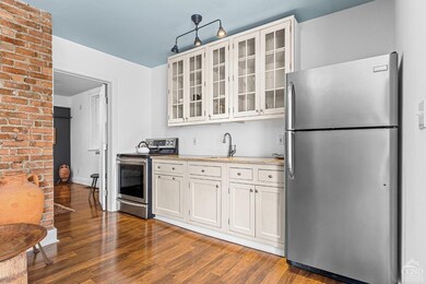 345 State St, Hudson, NY 12534 - photo 5