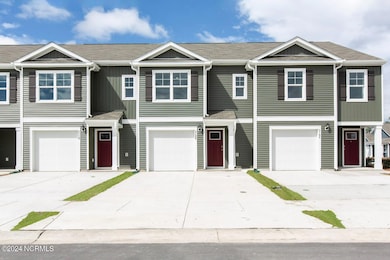 3145 Lobelia Ln unit 304, Leland, NC 28451 - photo 2