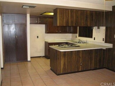 Breakfast bar