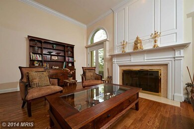 6630 Hampton View Place, McLean, VA 22101 - photo 4