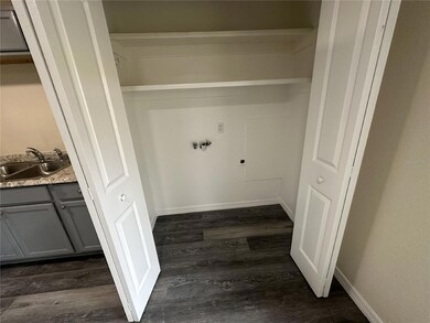 453 Beech Ave, Lakeland, FL 33815 - photo 4