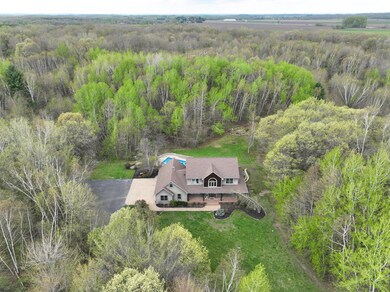 12 acres with trails and tons of privacy