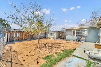 26447 Twenty Mule Team Rd, Boron, CA 93516 - photo 2