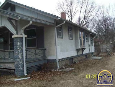 621 SW Wayne Ave, Topeka, KS 66606 - photo 6