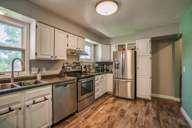 807N16thSt_0012