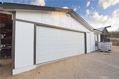 51490 Forest Boundry Rd, Anza, CA 92539 - photo 3