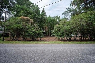 2318 Burgett Rd, Mobile, AL 36605 - photo 4