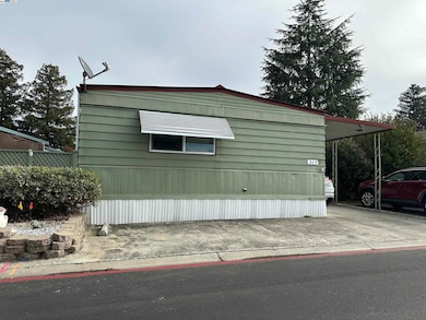 319 Winnipeg Green, Fremont, CA 94538 - photo 3