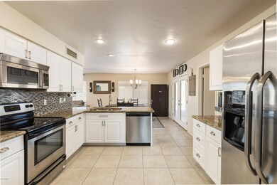 18433 N 30th (6 of 24)