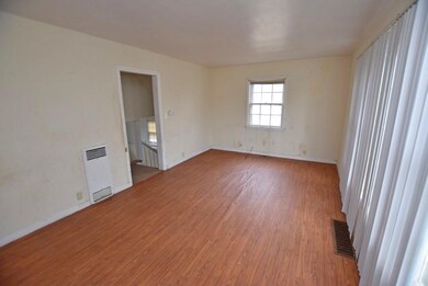 1508 Reverend J T Menifee St, Anderson, IN 46016 - photo 3