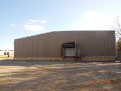 4133 Ross Clark Cir, Dothan, AL 36303 - photo 2