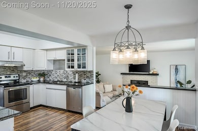 1524 Georgetown Dr unit 32, Bloomfield Hills, MI 48304 - photo 4