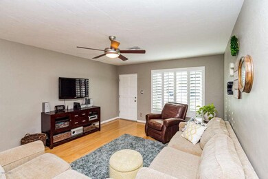 6125 N 18th Dr AZ-5