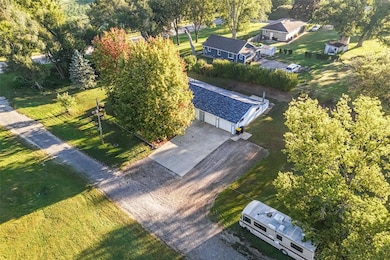 400 S Goodrich St, Colfax, IA 50054 - photo 2