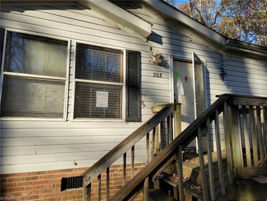 208 Cedar Ridge Rd, Randleman, NC 27317 - photo 3