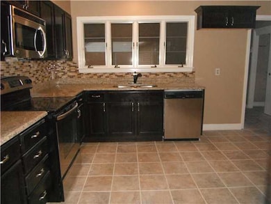 Enjoy plenty of cabinet space as well as a great v
