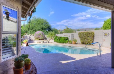 028_Patio ~ Mountain View