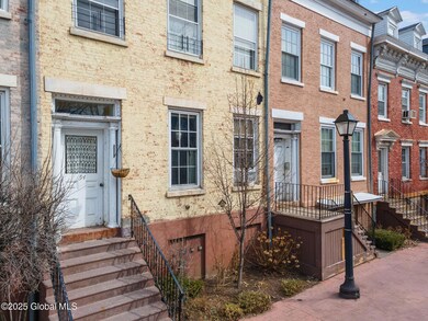 54 Westerlo Street 21, Albany, NY 12202