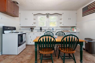 5462 Quarry Rd, New Albany, IN 47150 - photo 4