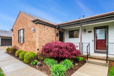 (11) 468 Red Cedar Blvd. Front