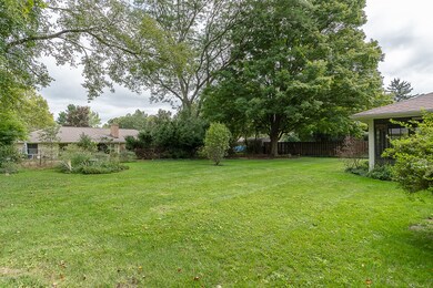2515 Carlyle-46