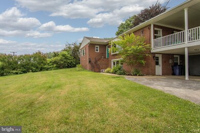 8401 Walter Martz Rd, Frederick, MD 21702 - photo 7