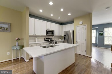 10141 Pale Rose Loop, Bristow, VA 20136 - photo 6