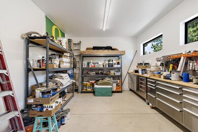 239 Twisted Pines Dr, Grants Pass, OR 97527 - photo 3