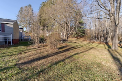 442 Prospect St, Rollinsford, NH 03869 - photo 7