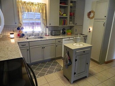 4 Stacy St, Saco, ME 04072 - photo 5