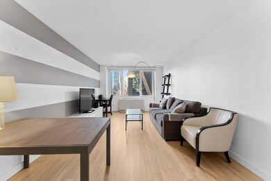The Sheffield unit 39K, New York, NY 10019 - photo 2
