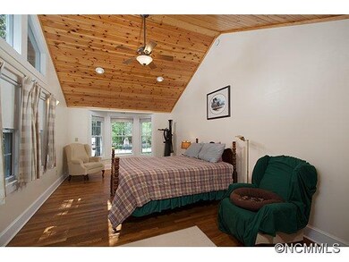Spacious master retreat