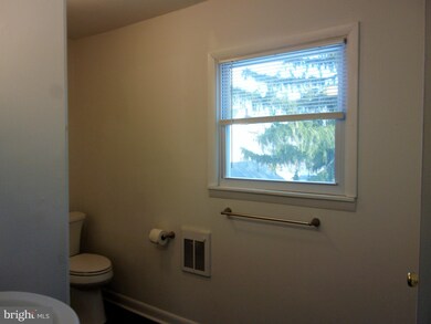 522 Chestnut Ave unit B, Lindenwold, NJ 08021 - photo 7