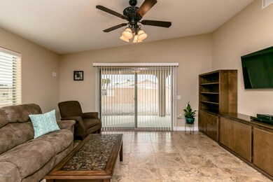 2781PaloVerdeBlvd_09