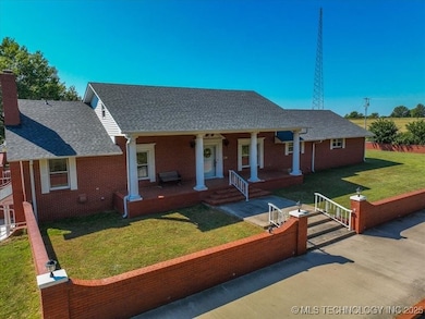 49612 Oklahoma 19, Stratford, OK 74872 - photo 2