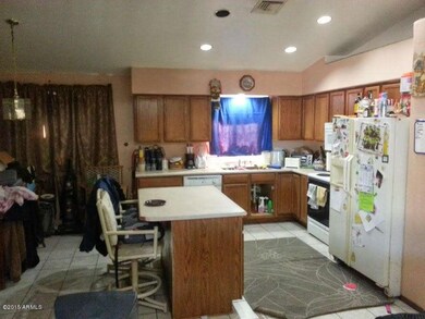 644 S Macdonald, Mesa, AZ 85210 - photo 4