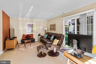 6504 Riverfront Dr unit 6504, Palmyra, NJ 08065 - photo 5