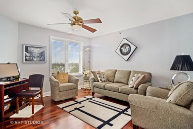 351 Town Place Cir unit 501, Buffalo Grove, IL 60089 - photo 7