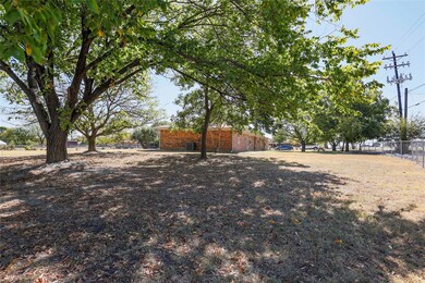 Acreage in this area is hard to come by!
