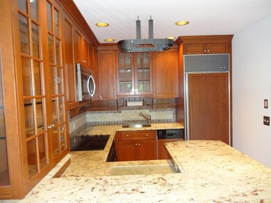 51 Old Kings Hwy unit 19, Old Greenwich, CT 06870 - photo 6