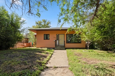 420 6th St, Havre, MT 59501 - photo 2