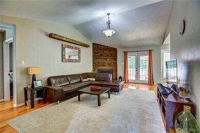 7902 Featherchase Ct, Chesterfield, VA 23832 - photo 2