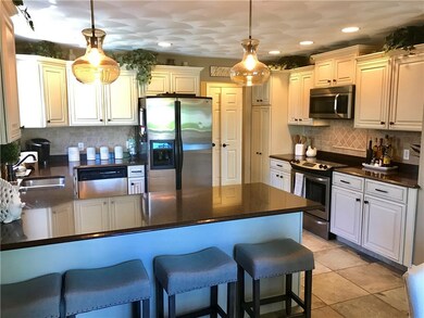 12 Angus Dr, Cumberland, RI 02864 - photo 3