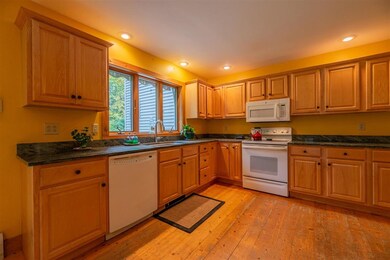 94 Mending Walls Rd, Manchester Center, VT 05255 - photo 5