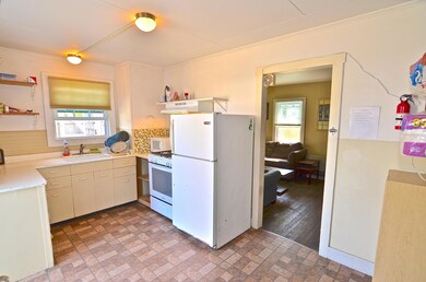68 Lagoon Pond Rd, Vineyard Haven, MA 02568 - photo 6