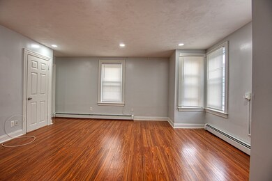 125 Niagara St unit 2, Fall River, MA 02721 - photo 2