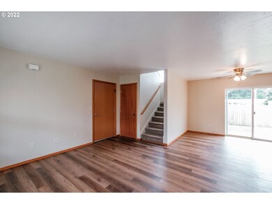 414 NW Evans St, Sheridan, OR 97378 - photo 5