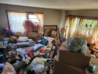 15 Delano St, North Dartmouth, MA 02747 - photo 4