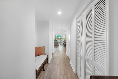 1 Riverside Place unit 208, Covington, KY 41011 - photo 4