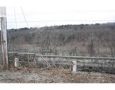 7 I St, Turners Falls, MA 01376 - photo 4